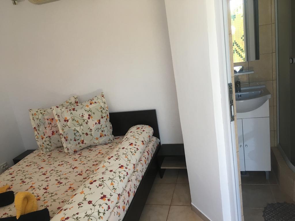 Casa Laura Vendégház Corbu Kültér fotó