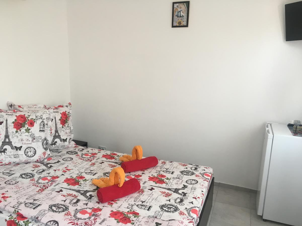 Casa Laura Vendégház Corbu Kültér fotó